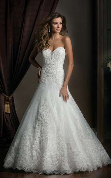 Sweetheart Mermaid Wedding Dress With Appliques And Pleats