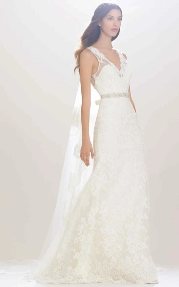 Sheath Sleeveless Appliqued V-Neck Lace Wedding Dress With Waist Jewellery And Bow