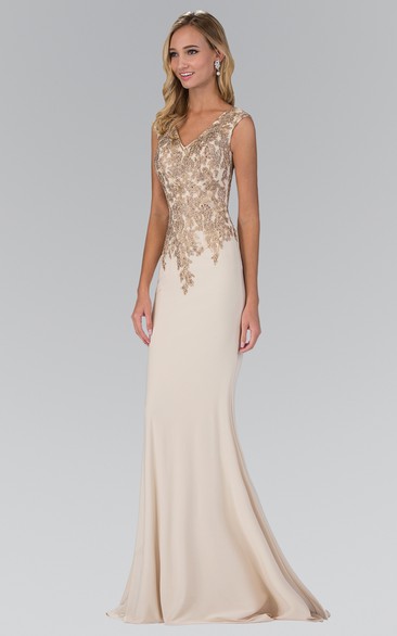 Sheath Long V-Neck Sleeveless Jersey Illusion Dress With Appliques And Beading