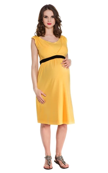 Sleeveless Scoop Neck Knee-length Chiffon Dress