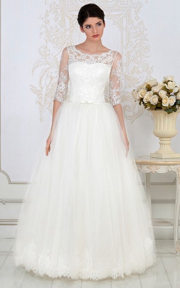 A-Line Scoop-Neck Half-Sleeve Tulle Wedding Dress With Lace Up
