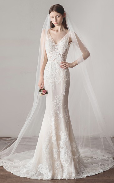 Simple Mermaid Vintage Wedding Dress With V-neck Sleeveless Lace And 