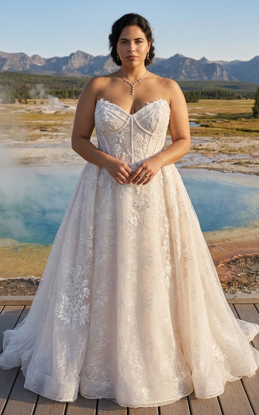Plus Size Corset Wedding Dress with Sweetheart Neckline and Lace A-Line Skirt