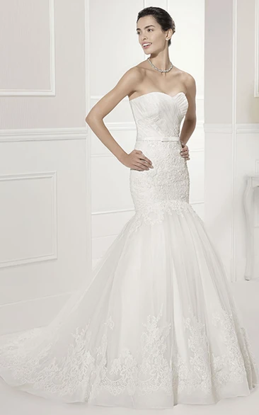 Criss-Cross Sweetheart Mermaid Tulle Bridal Gown With Lace And Belt