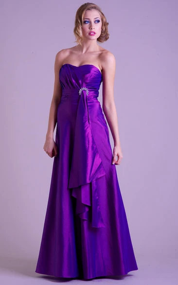 A-Line Sweetheart Sleeveless Broach Floor-Length Satin Prom Dress With Draping