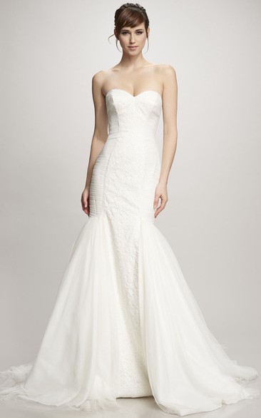 Trumpet Long Sweetheart Lace&Tulle Wedding Dress With Ruching And Brush Train