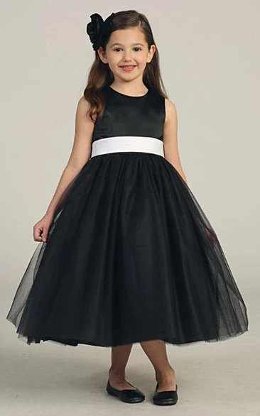 Tea-Length Bowed Sleeveless Tulle&Satin Flower Girl Dress