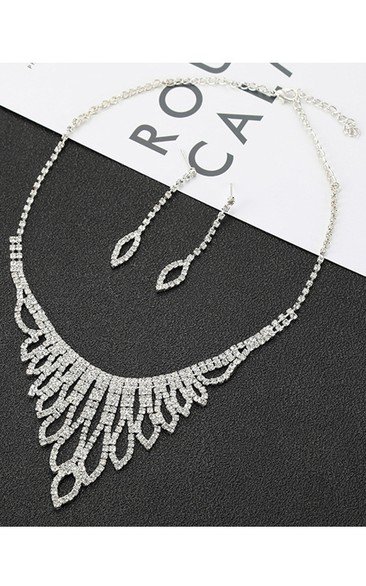 Fabulous Bridal and Gala Rhinestone Necklace and Earrings Jewelry Set