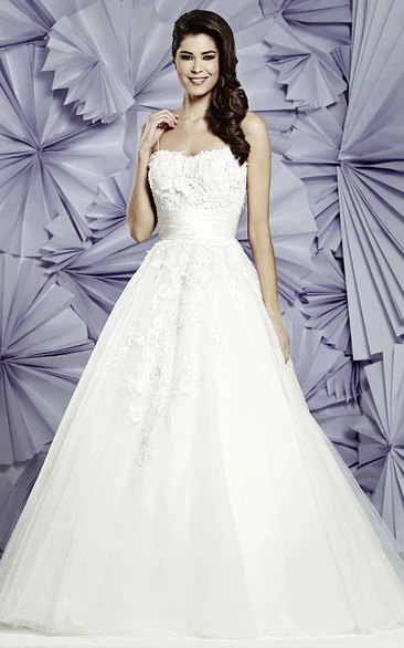 Ball Gown Floor-Length Spaghetti Appliqued Sleeveless Tulle Wedding Dress