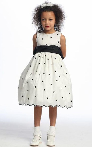 Tea-Length Embroideried Floral Taffeta Flower Girl Dress