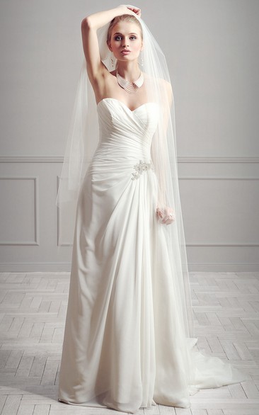 Sheath Floor-Length Sweetheart Side-Draped Sleeveless Chiffon Wedding Dress With Broach