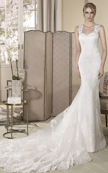 Sheath Floor-Length Appliqued Sleeveless Lace Wedding Dress