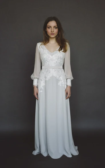 Long Poet Sleeve Split Chiffon Wedding Gown With V-neck And Lace Appliques