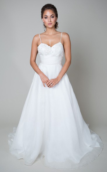 A-Line Spaghetti Appliqued Floor-Length Sleeveless Wedding Dress With Bow