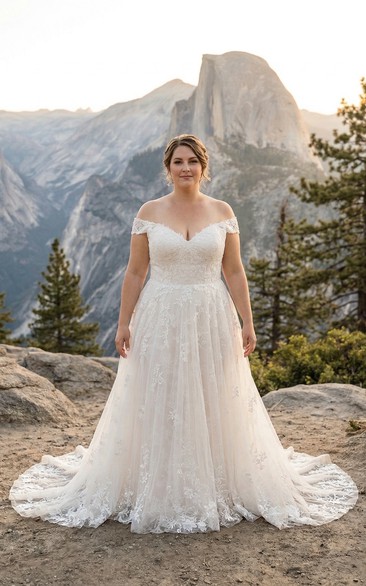 Plus Size Off Shoulder Lace A-Line Wedding Dress with Chapel Train