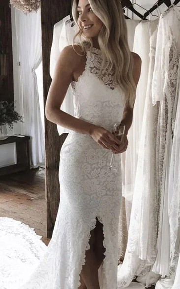 Lace Jewel-neck Front Split Sleeveless Sheath Beach Wedding Dress with Keyhole Back