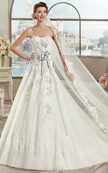Strapless Open-Back A-Line Lace Bridal Gown With Floral Decorations And Fine Appliques
