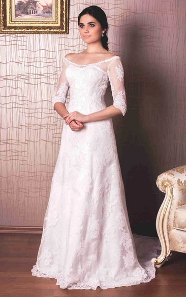 Sheath Half-Sleeve Long Scoop-Neck Lace Wedding Dress With Appliques And Illusion