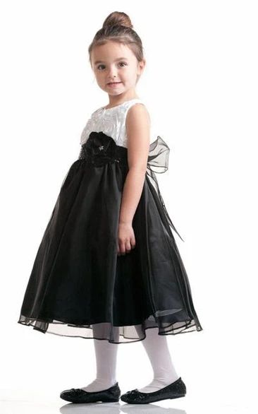 Tea-Length Sleeveless Bowed Organza&Taffeta Flower Girl Dress