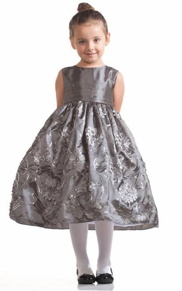 Tea-Length Floral Bowed Flower Girl Dress With Embroidery