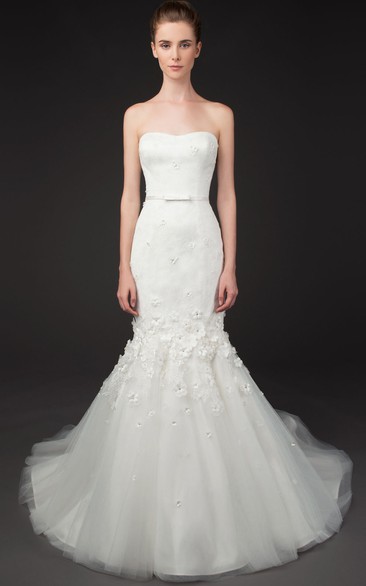 Floor-Length Mermaid Floral Strapless Tulle Wedding Dress With Court Train