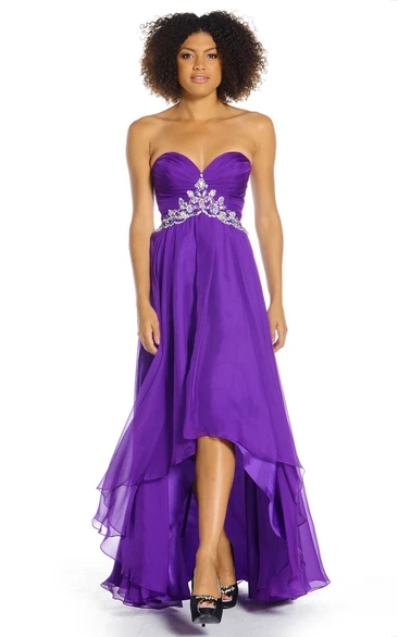 Ruched Sleeveless Sweetheart Chiffon Prom Dress With Beading