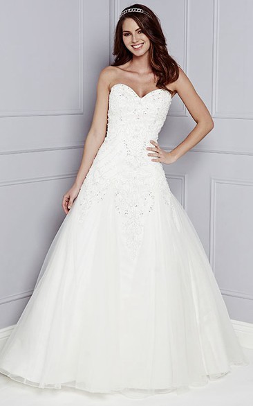 A-Line Long Sweetheart Sleeveless Beaded Tulle Wedding Dress