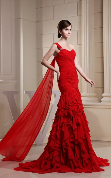 Sweetheart Chiffon Floor-Length Ruched Cascading Ruffles and Dress With Single Strap