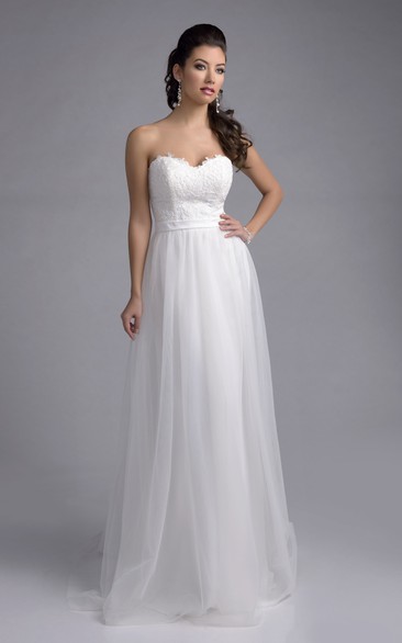Sweetheart Tulle A-line Wedding Dress With Lace Bodice 