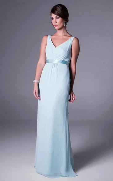 Sleeveless V-Neck Draped Long Chiffon Bridesmaid Dress With Ruching And V Back