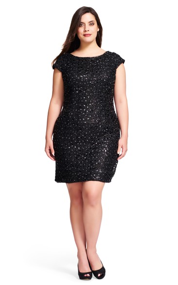 Mermaid Short Bateau Neck Short Sleeve Sequin Plus Size Bridesmaid Dress
