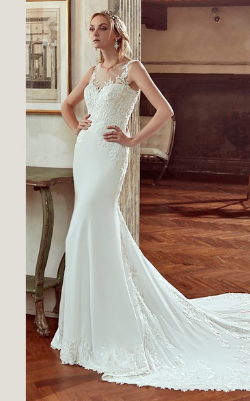 Jewel-Neck Open-Back Mermaid Wedding Dress With Appliques And Court Train