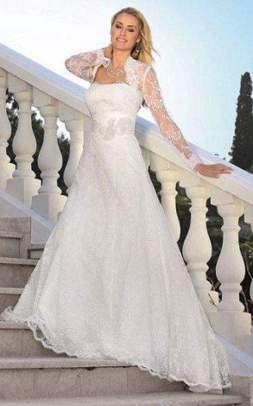 A-Line Long Strapless Long-Sleeve Lace Wedding Dress With Appliques And Cape