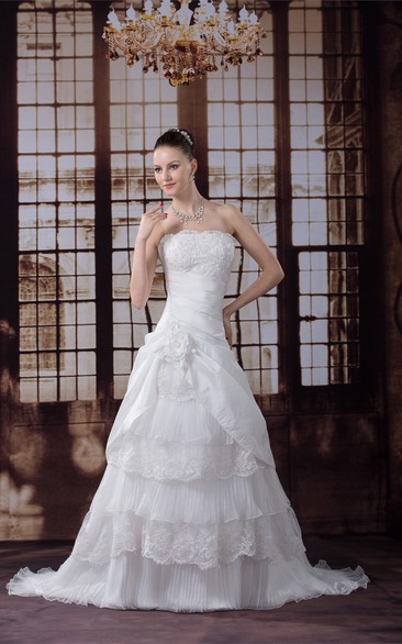 Graceful Jeweled Scalloped Edge Sleeveless A-Line Dress With Tiered Ruffle and Flowers
