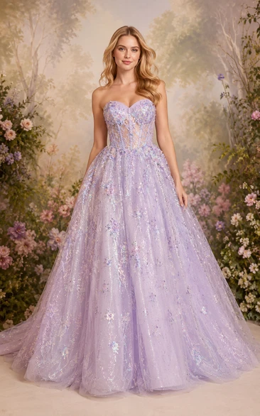 Robe de bal bustier en tulle pailleté lavande avec jupe à appliqués floraux