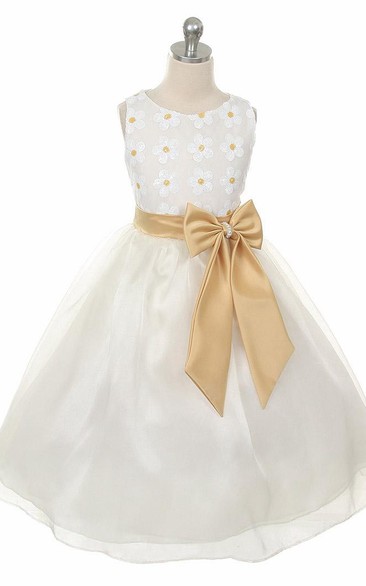 Floral Tea-Length Bowed Lace&Sequins Flower Girl Dress With Tiers