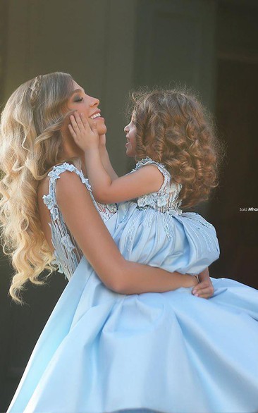 Newest Flowers Straps A-line Mother and Daughter Prom Dress Ball Gown