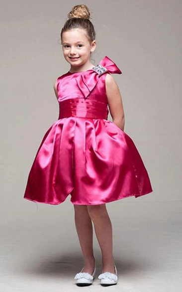 Knee-Length Sleeveless Bowed Satin Flower Girl Dress