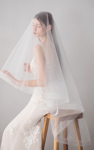 Western Style Two Tier Fingertip Veil