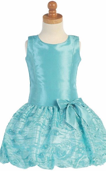 Tea-Length Bowed Tulle&Taffeta Flower Girl Dress With Embroidery