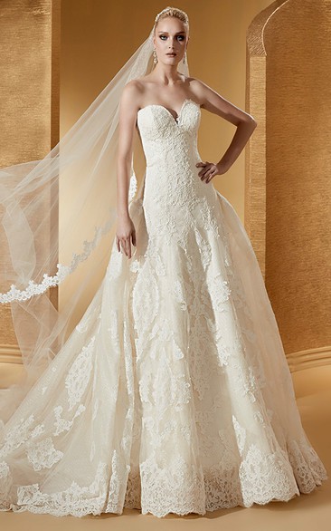 Simple Sweetheart Lace Ball Gown With Fine Appliques And Court Train