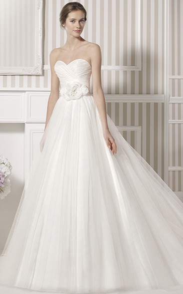 Ball Gown Sweetheart Tulle Wedding Dress With Criss Cross And Pleats
