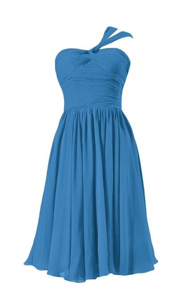 One-shoulder Ruched Bodice Knee-length Pleated Chiffon Dress