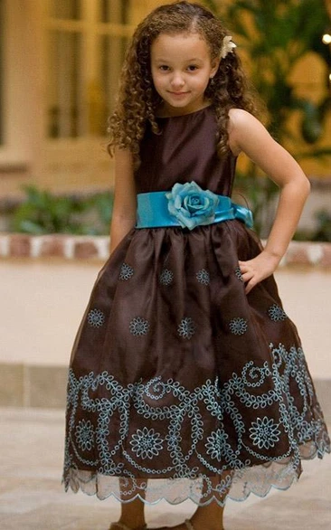 Embroideried Floral Beaded Organza Flower Girl Dress With Sash