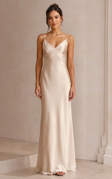 Champagne V-Neck Satin Sheath Bridesmaid Dress