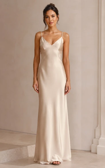 Champagne V-Neck Satin Sheath Bridesmaid Dress