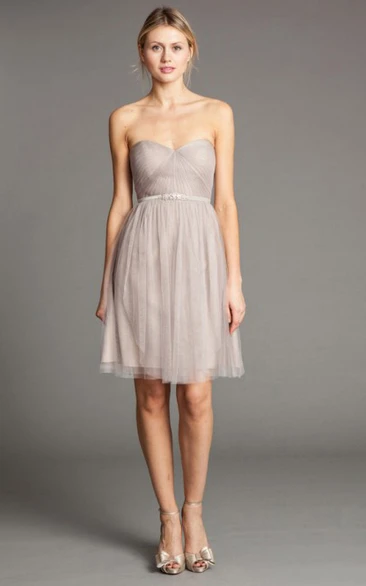 Short Sleeveless Halter Ruched Tulle Bridesmaid Dress With Broach