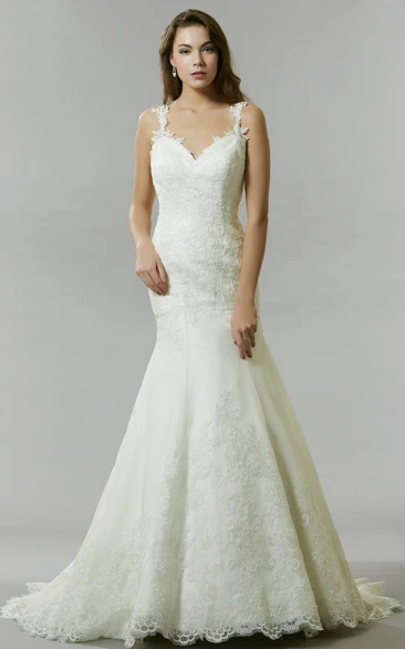 A-Line Appliqued Floor-Length Sleeveless Lace Wedding Dress With Backless Style And Beading