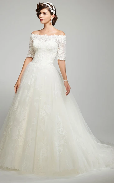 Ball Gown Off-The-Shoulder Appliqued Short Sleeve Tulle Wedding Dress