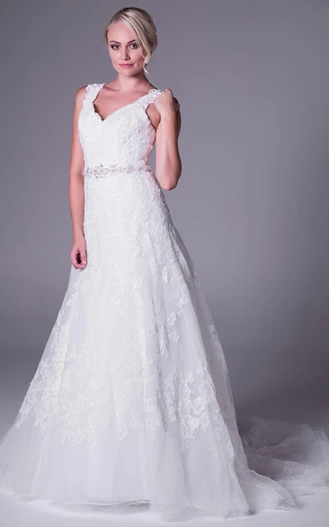 A-Line Sleeveless Appliqued Maxi V-Neck Lace Wedding Dress With Waist Jewellery